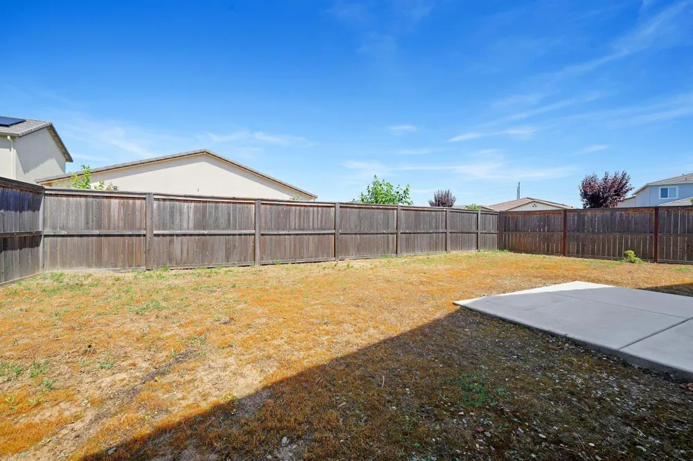 1398 Elkins Circle Olivehurst, CA 95961