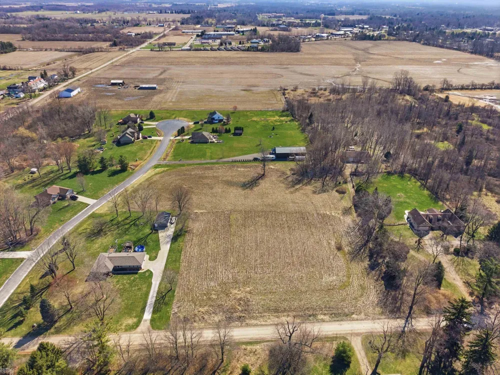 7036 Rea Lane Almont Village, MI 48003
