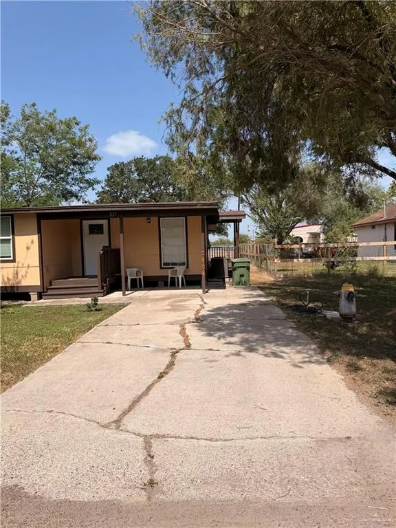 837 S 13th Street Alamo, TX 78516