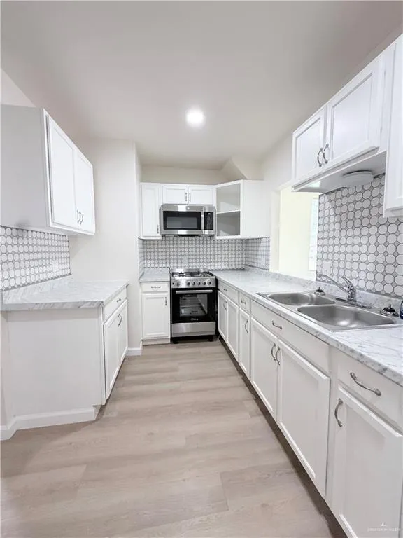 837 S 13th Street Alamo, TX 78516