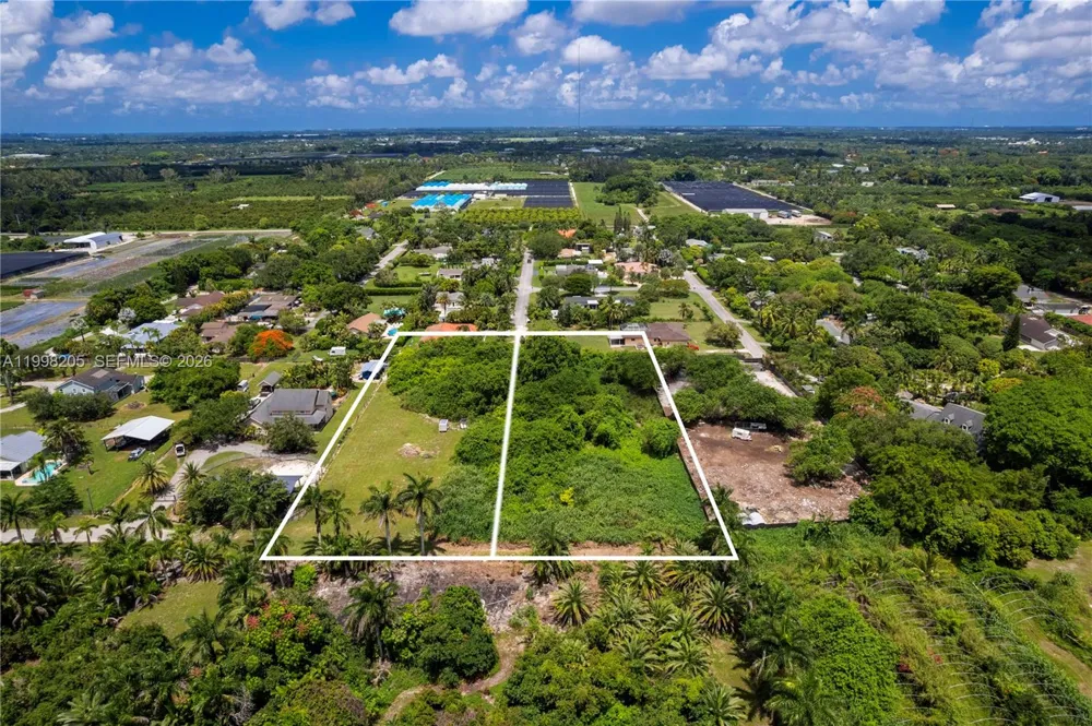 20 SW 199 Ave Homestead, FL 33031