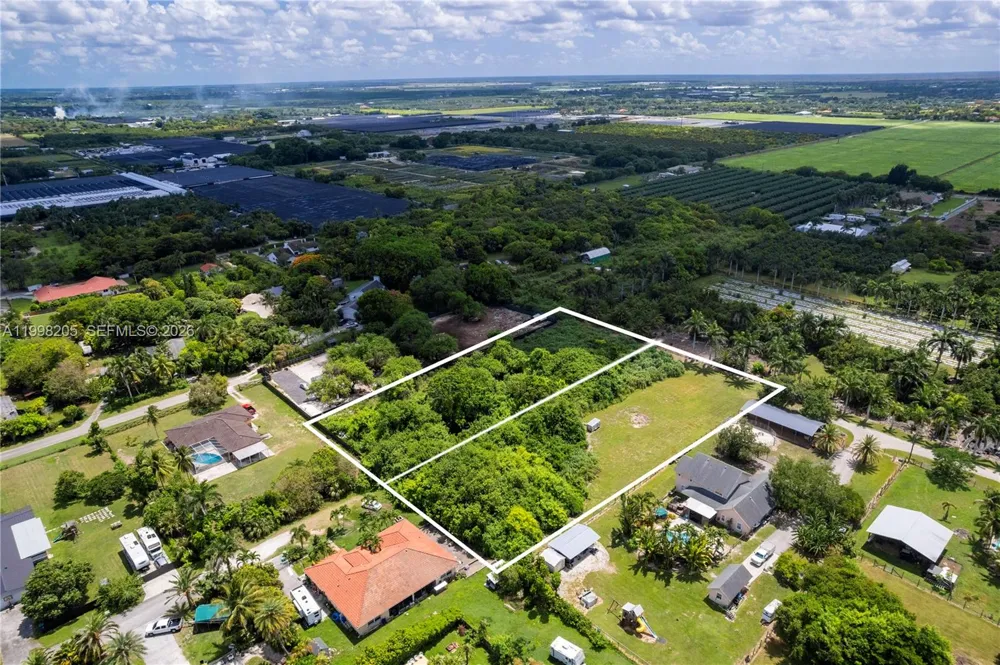 20 SW 199 Ave Homestead, FL 33031