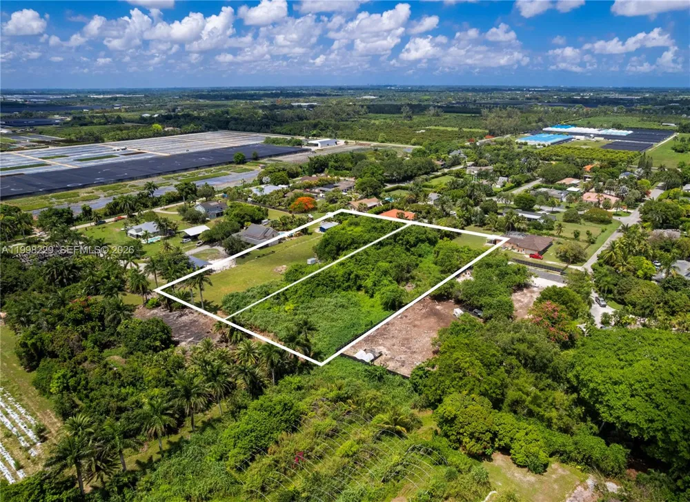 20 SW 199 Ave Homestead, FL 33031