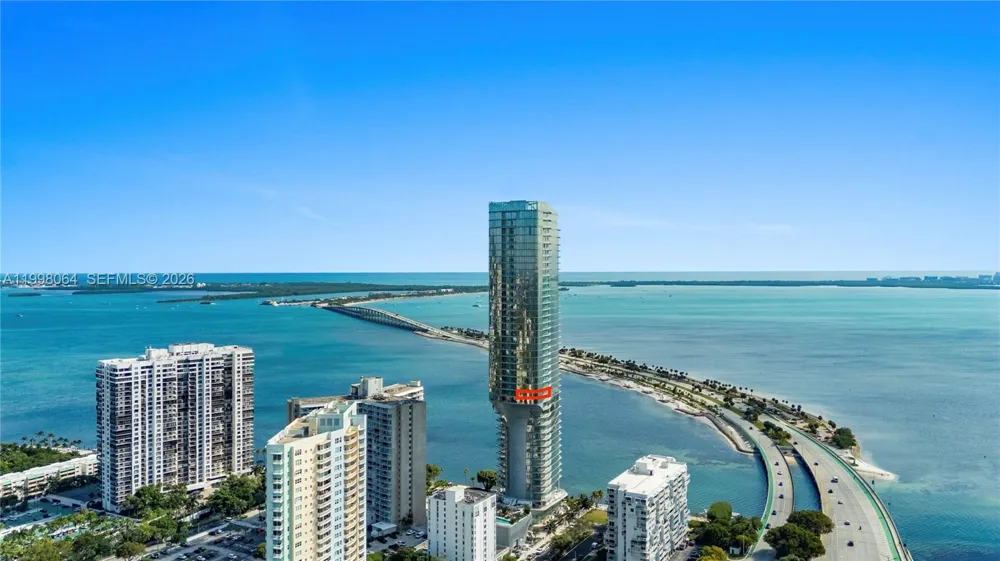 175 SE 25 Rd #2003 Miami, FL 33129