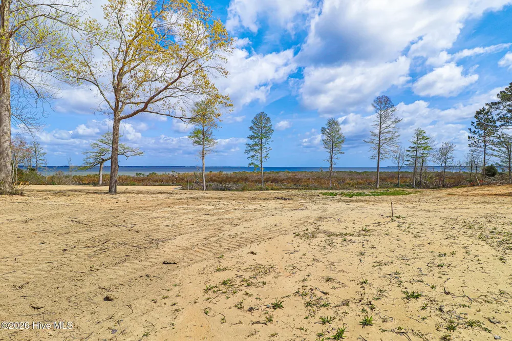 119 Cedarwood Havelock, NC 28532