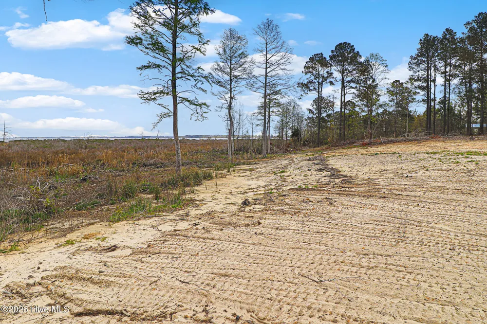 119 Cedarwood Havelock, NC 28532