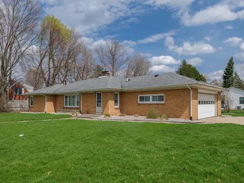 141 S Drake Road