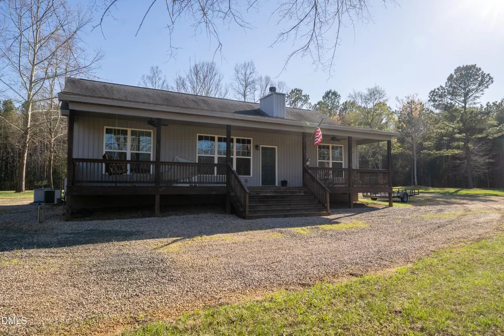 8730 Grassy Creek Road Bullock, NC 27507