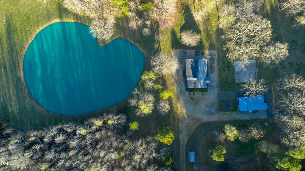 8730 Grassy Creek Road Bullock, NC 27507