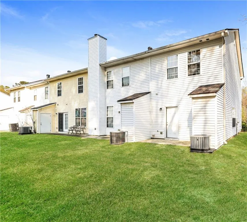 6117 Camden Forrest Cove Riverdale, GA 30296