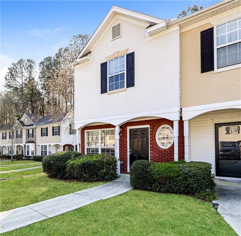 6117 Camden Forrest Cove Riverdale, GA 30296
