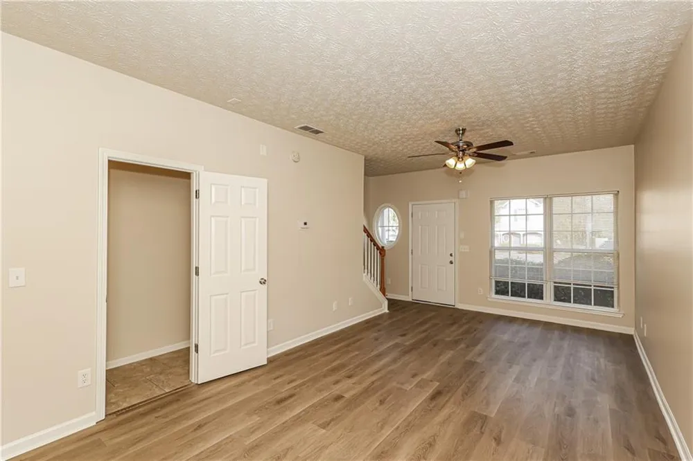 6117 Camden Forrest Cove Riverdale, GA 30296