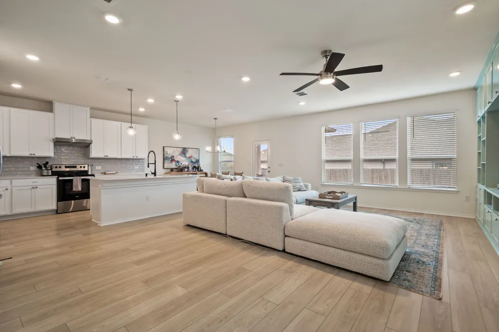 7805 House Finch Drive Austin, TX 78744