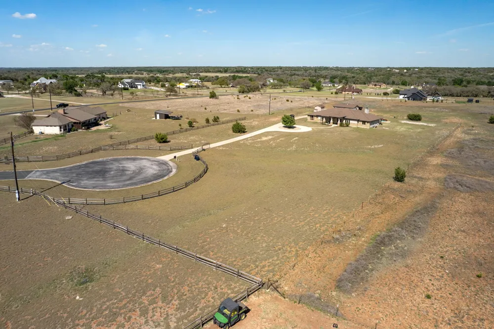 200 Stonehouse Drive Liberty Hill, TX 78642