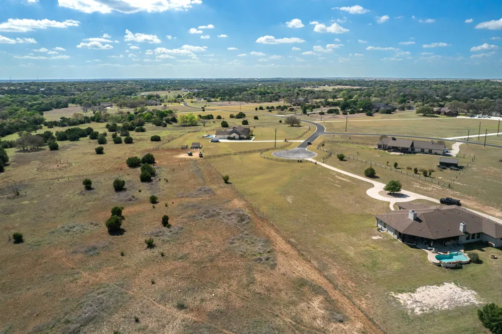 200 Stonehouse Drive Liberty Hill, TX 78642