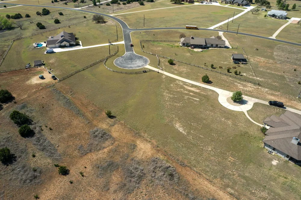 200 Stonehouse Drive Liberty Hill, TX 78642
