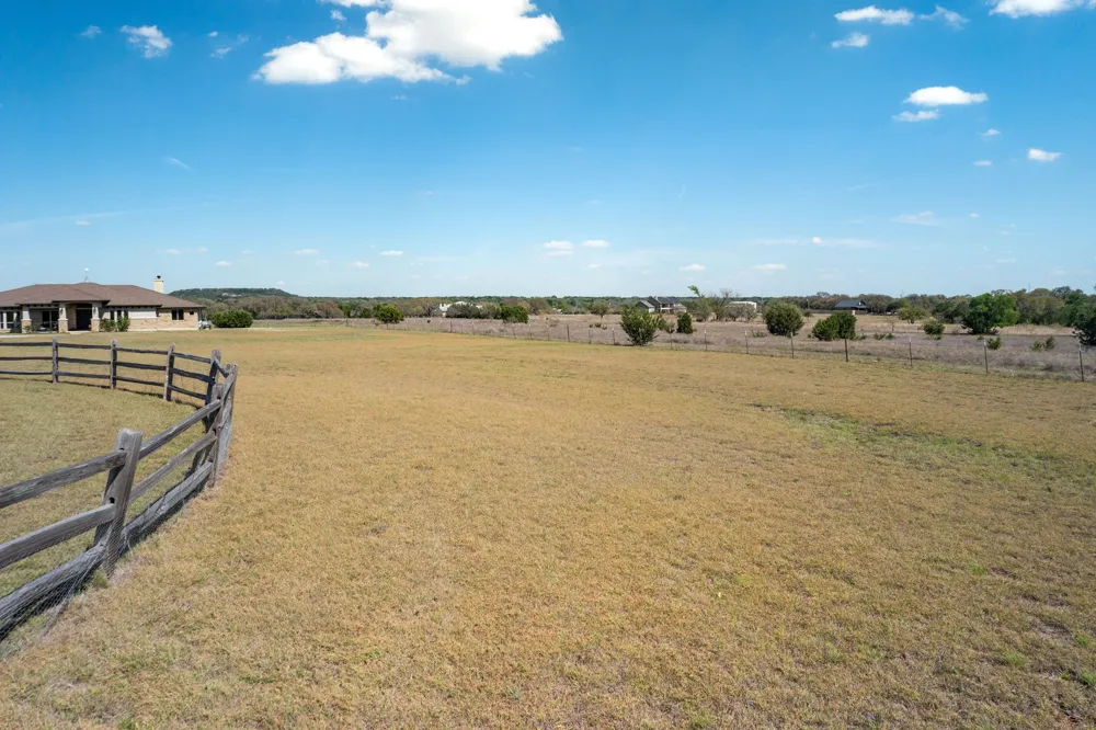 200 Stonehouse Drive Liberty Hill, TX 78642