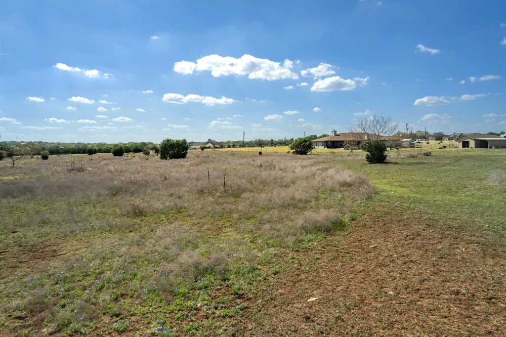 200 Stonehouse Drive Liberty Hill, TX 78642