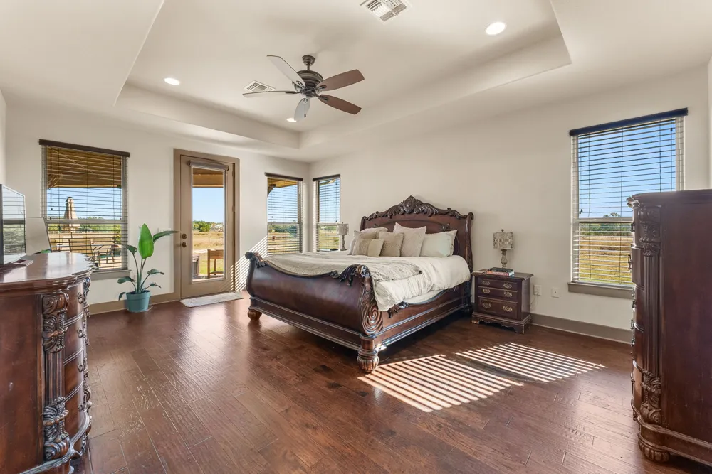 209 Stonehouse Drive Liberty Hill, TX 78642