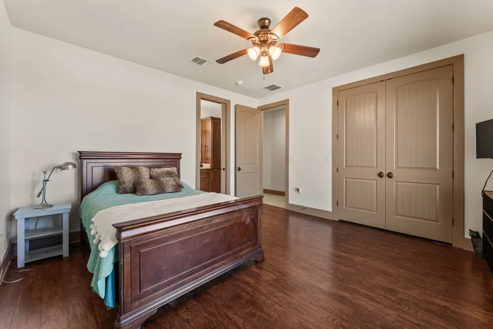 209 Stonehouse Drive Liberty Hill, TX 78642