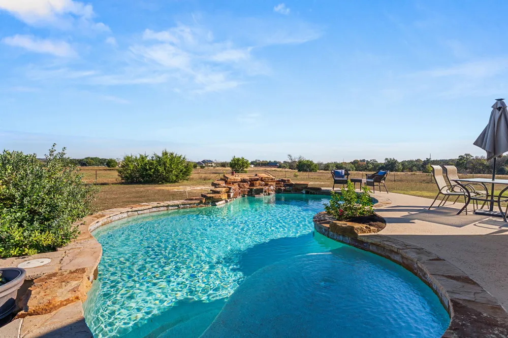 209 Stonehouse Drive Liberty Hill, TX 78642