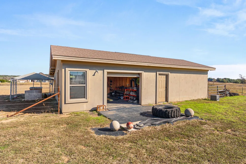 209 Stonehouse Drive Liberty Hill, TX 78642