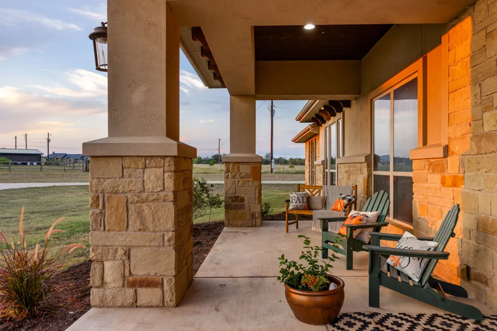 209 Stonehouse Drive Liberty Hill, TX 78642