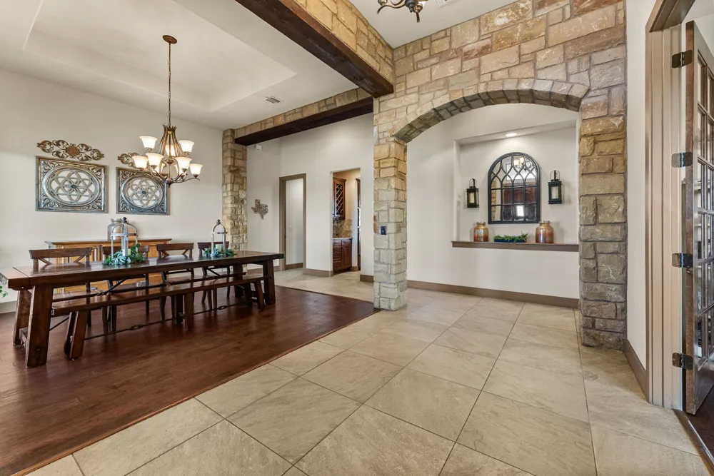 209 Stonehouse Drive Liberty Hill, TX 78642