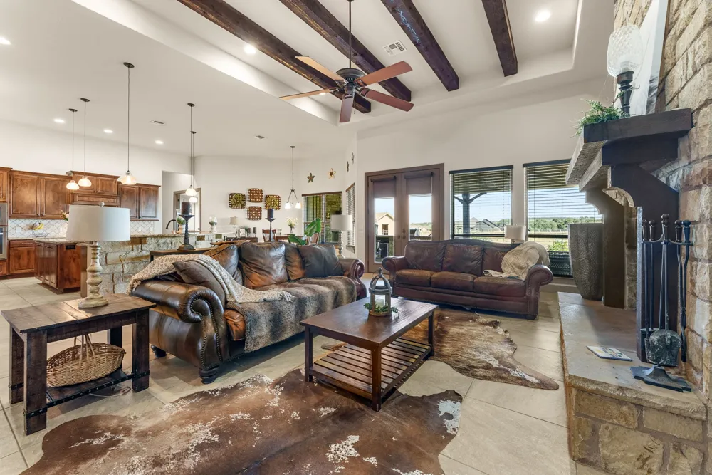 209 Stonehouse Drive Liberty Hill, TX 78642