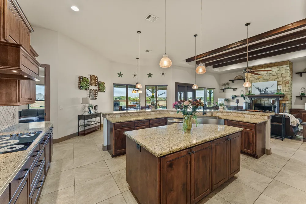 209 Stonehouse Drive Liberty Hill, TX 78642