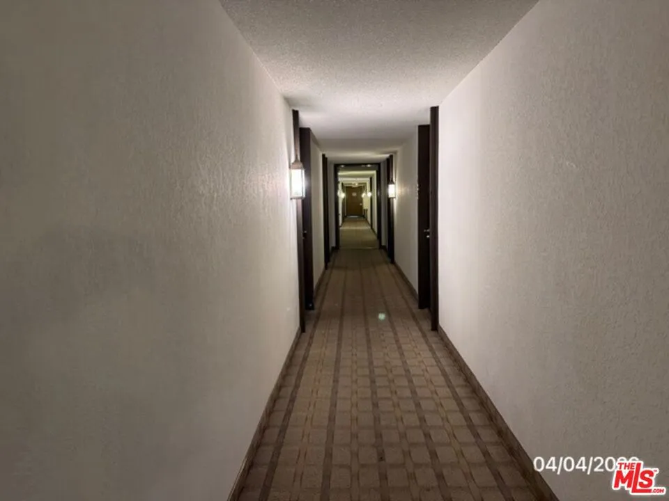 525 S Ardmore Avenue #242 Los Angeles, CA 90020