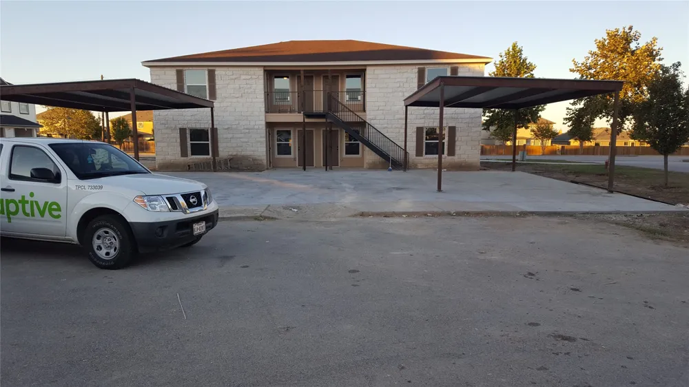92 Sandstone Drive #B Jarrell, TX 76537