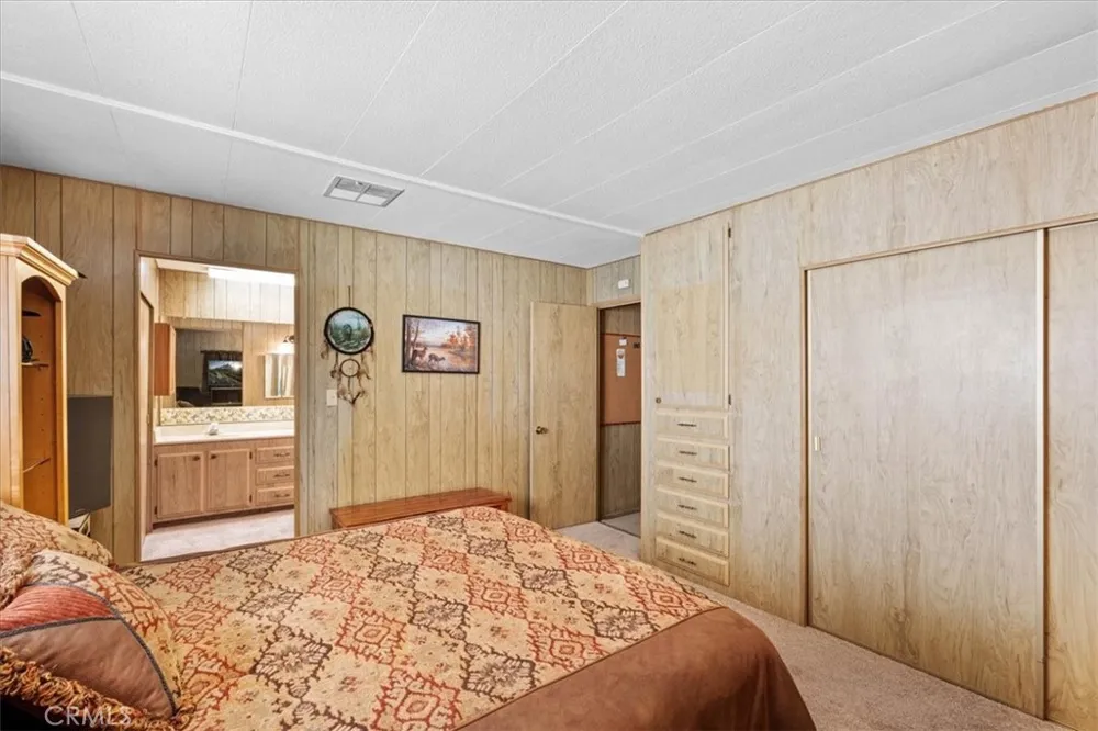 850 San Ynez Hemet, CA 92543
