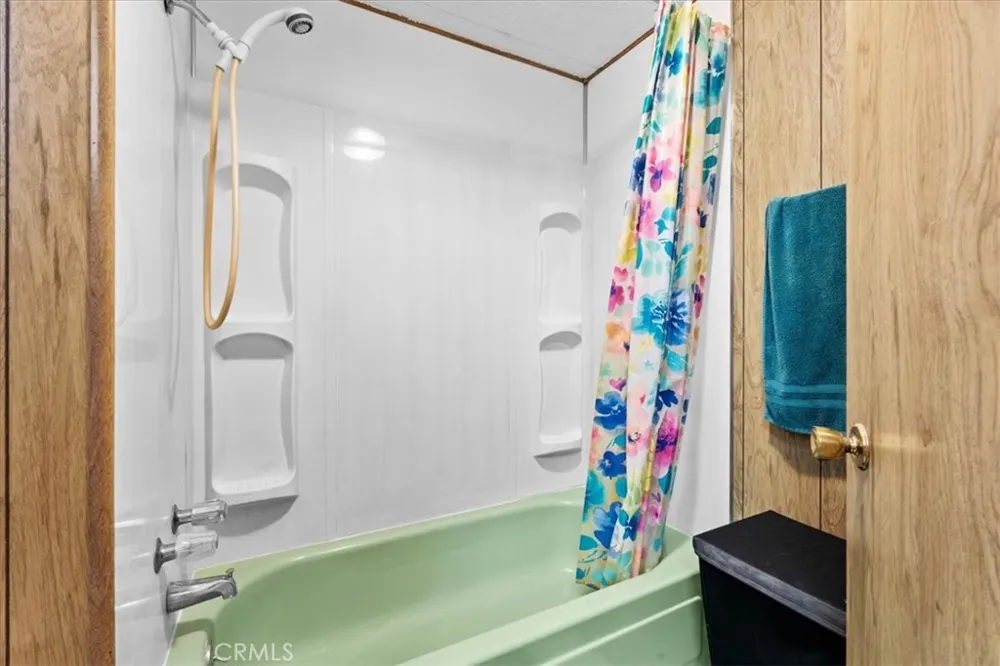 850 San Ynez Hemet, CA 92543
