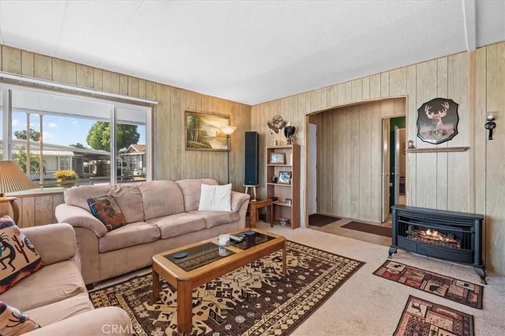 850 San Ynez Hemet, CA 92543
