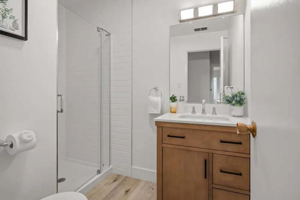 1017 Golden Gate Avenue Half Moon Bay, CA 94019