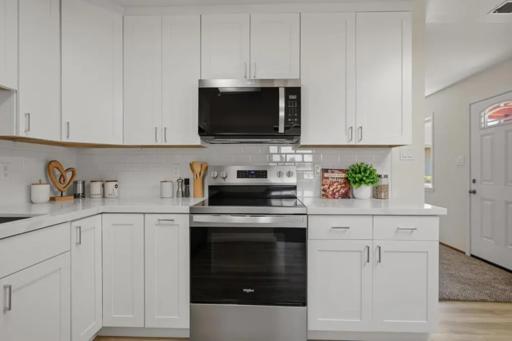 1017 Golden Gate Avenue Half Moon Bay, CA 94019