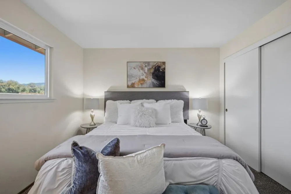 1017 Golden Gate Avenue Half Moon Bay, CA 94019