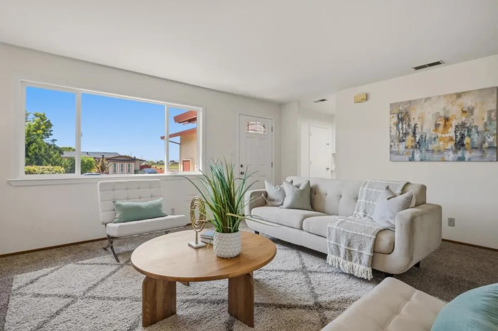 1017 Golden Gate Avenue Half Moon Bay, CA 94019