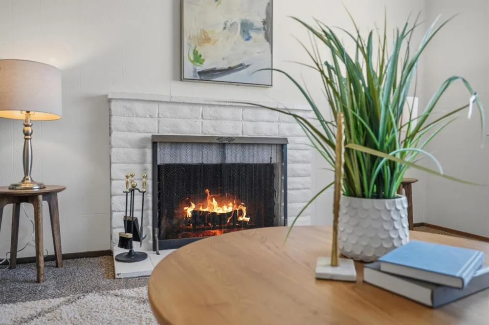 1017 Golden Gate Avenue Half Moon Bay, CA 94019