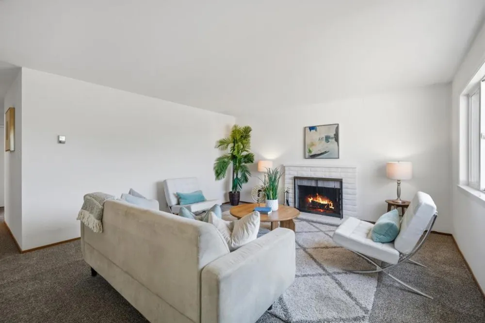 1017 Golden Gate Avenue Half Moon Bay, CA 94019