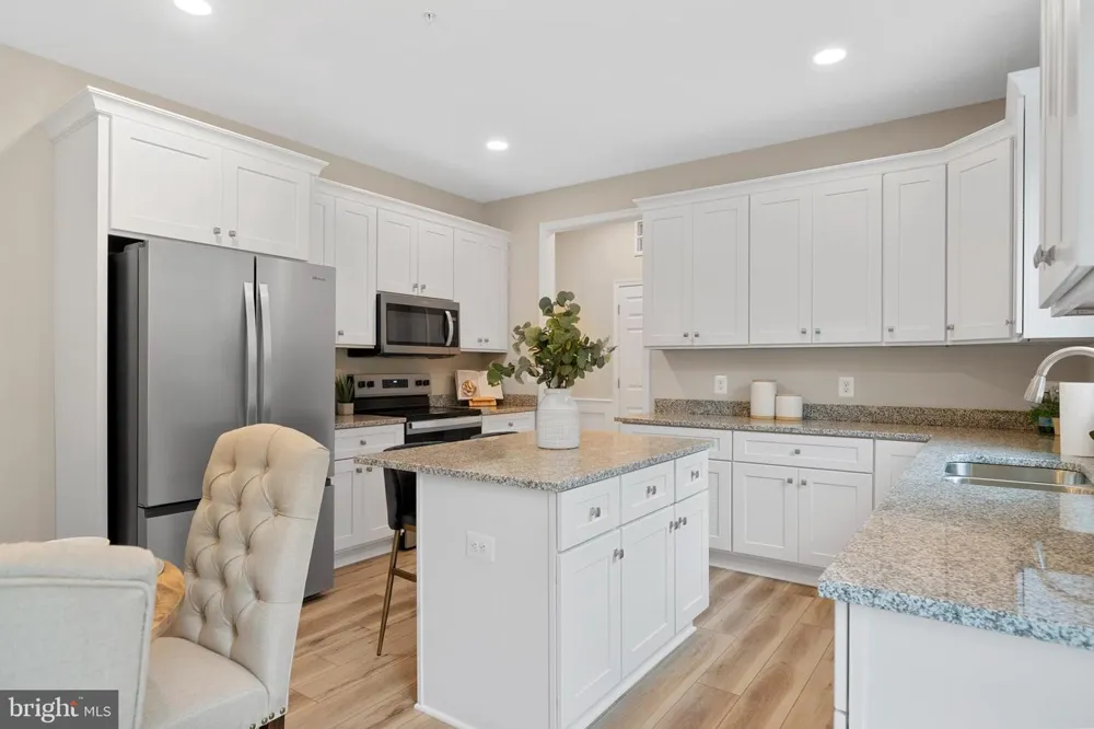 13 CANDLEBERRY DRIVE La Plata, MD 20646