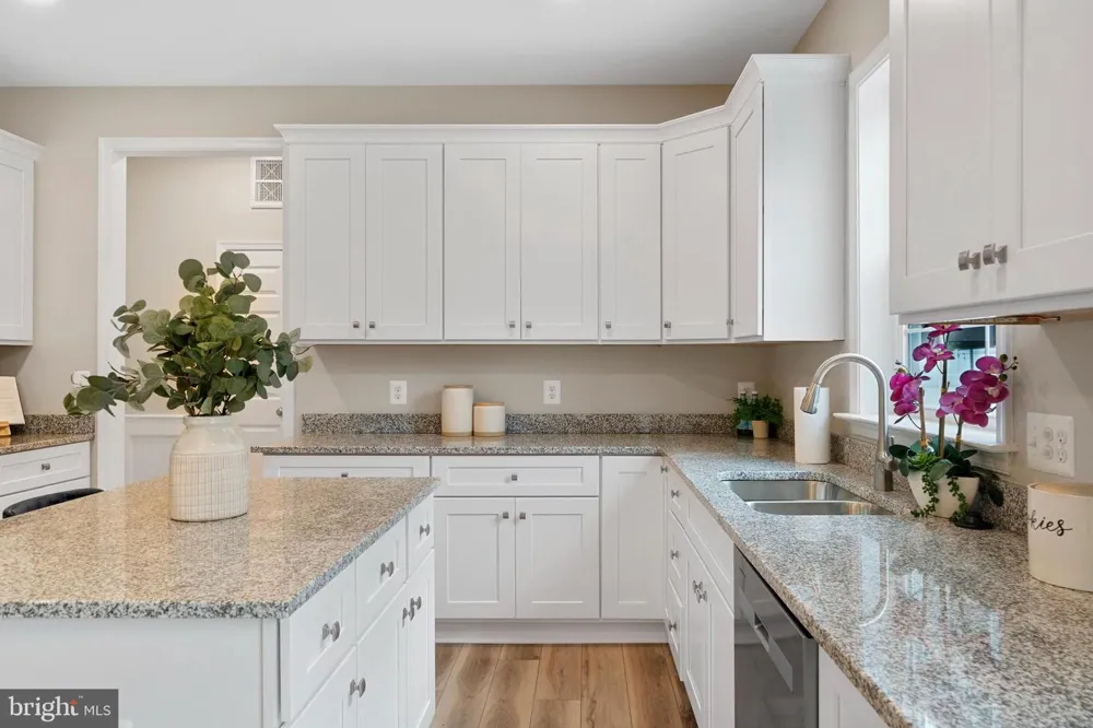 13 CANDLEBERRY DRIVE La Plata, MD 20646