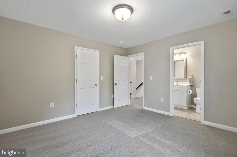 13 CANDLEBERRY DRIVE La Plata, MD 20646
