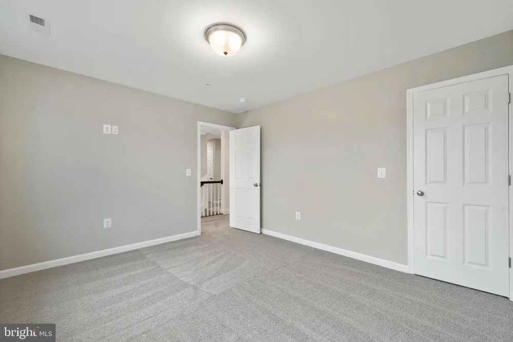 13 CANDLEBERRY DRIVE La Plata, MD 20646