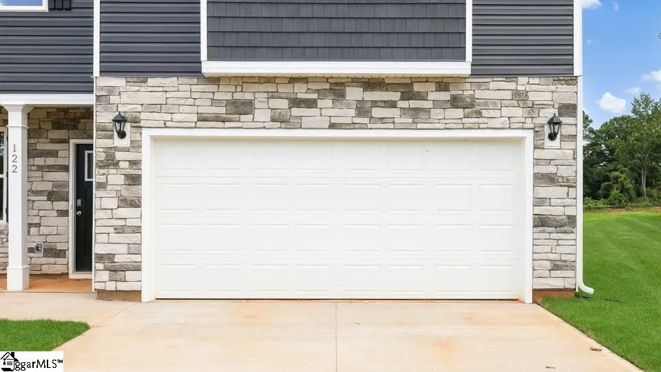 122 Depot Circle Greenwood, SC 29646