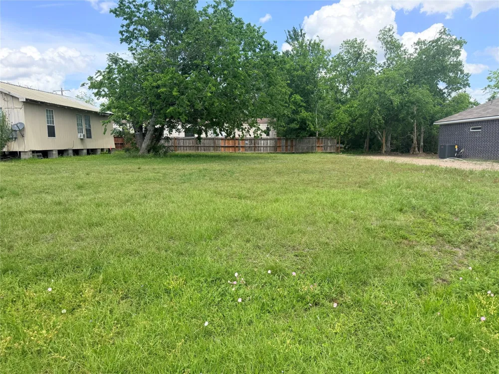 606 7th Street Navasota, TX 77868