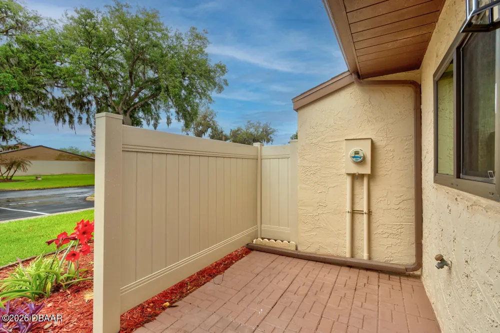 1262 Charter Oaks Circle Holly Hill, FL 32117