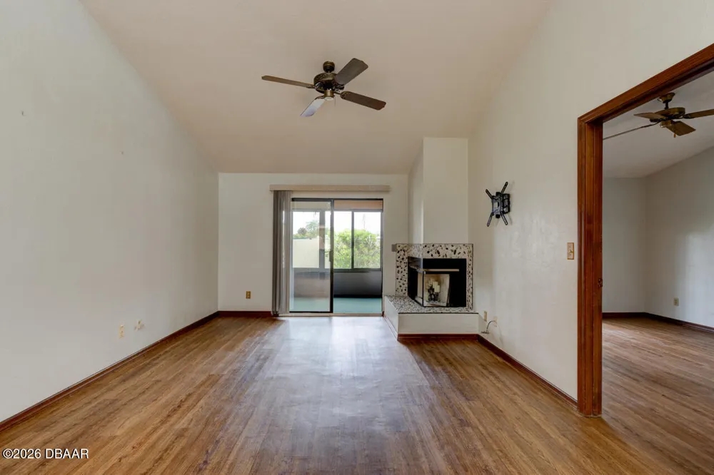 1262 Charter Oaks Circle Holly Hill, FL 32117
