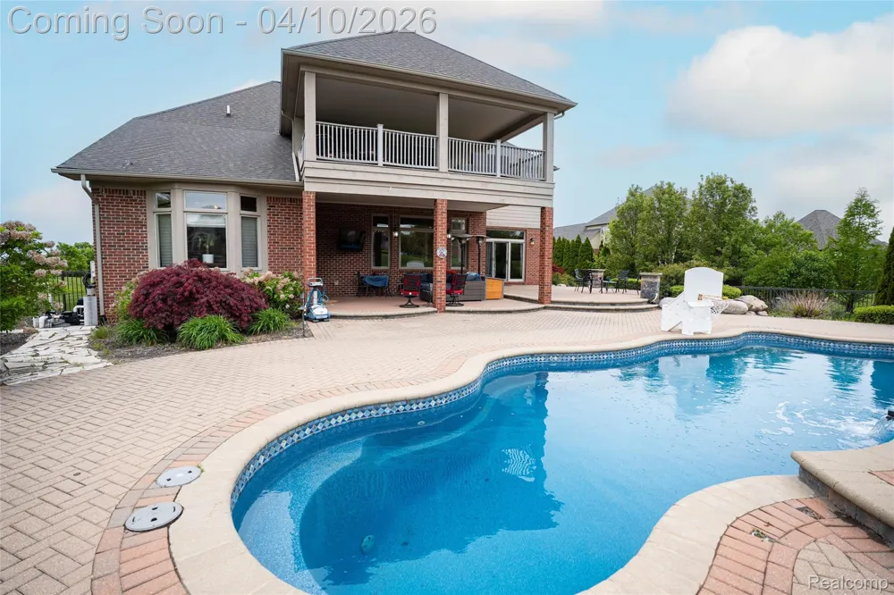 67102 Rachael Lane Washington Township, MI 48095